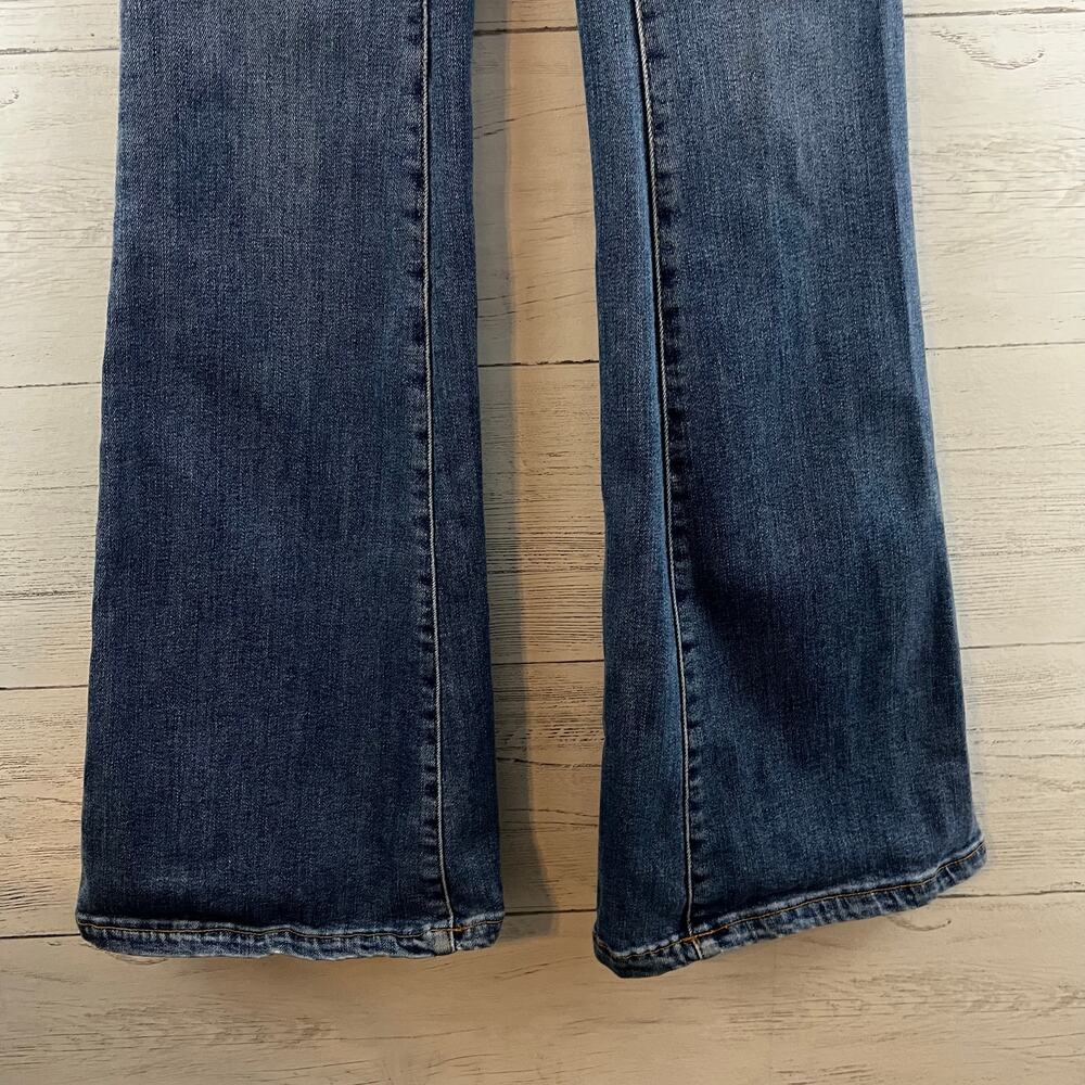 We the Free Dark Wash Pleated Flare Jeans Size 27 - Picture 5 of 10